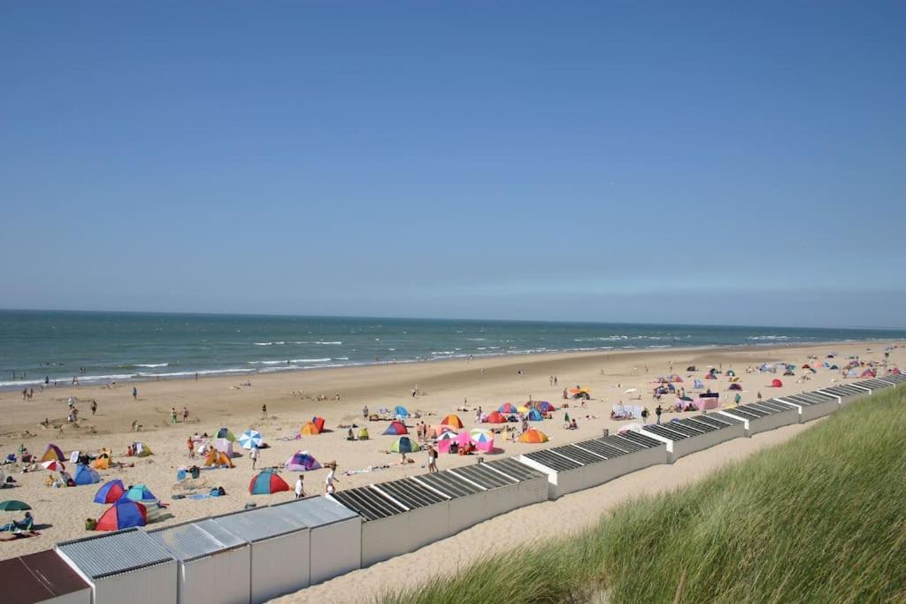 Gezellig Chalet In Het Mooie Zeeland - Oostkapelle Bagian luar foto